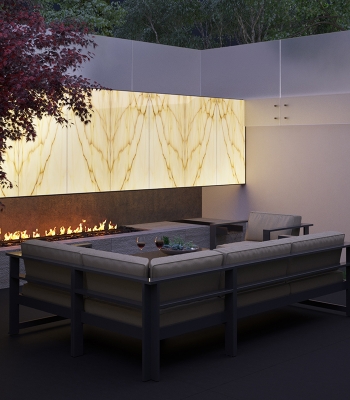 PS Robin courtyard cam1 night